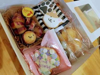 アイシングクッキー　敬老の日　記念日プレゼント　かわいいクッキー　誕生日ケーキ　お菓子屋さん　coiorie　雄琴ケーキ屋　大津ケーキ屋　滋賀グルメ　大津グルメ　子供オススメ　事務用品　ジムエール　シミズ事務機